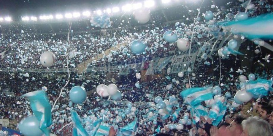 ARGENTINIDAD AL PALO Y EL ABRAZO DE LA MUERTE