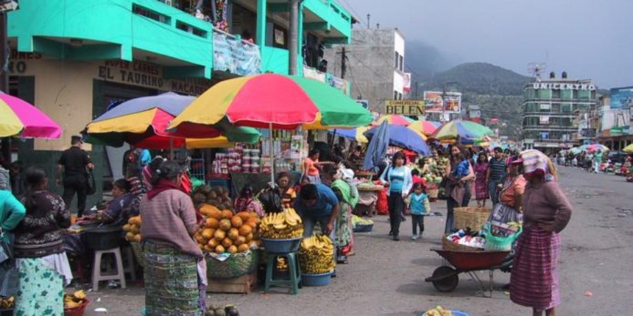 GUATEMALA LUCHA CONTRA LOS RESABIOS DE LA GUERRA INTERNA