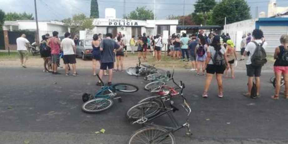 Violenta represión contra ambientalistas