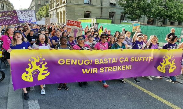 Huelga feminista por justicia social y respeto a las diversidade