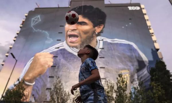 Maradona eterno